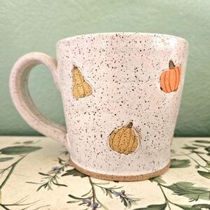 Speckled Mug with Pumpkin and Gourd Design